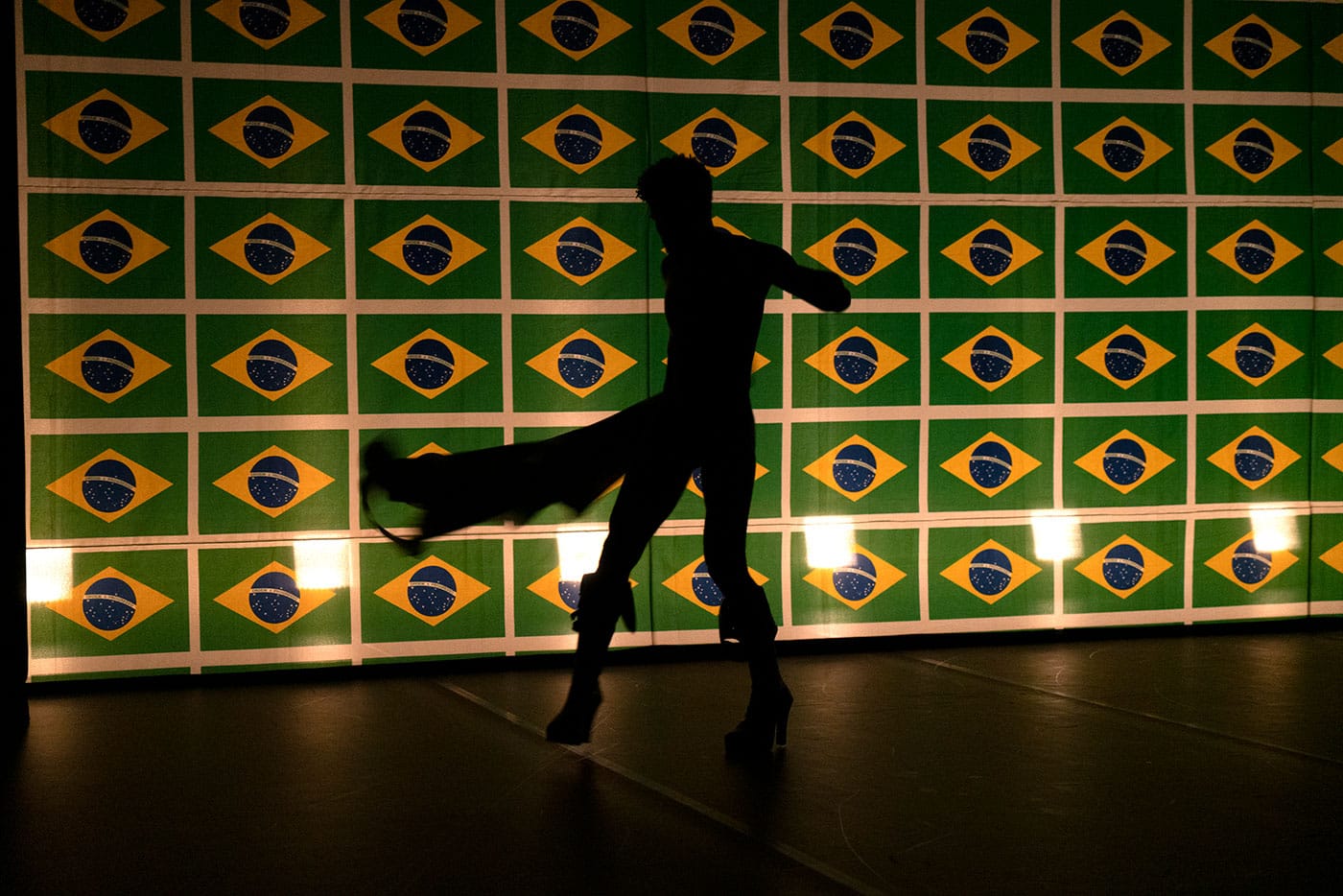 2020-O-SAMBA-DO-CRIOULO-DOIDO